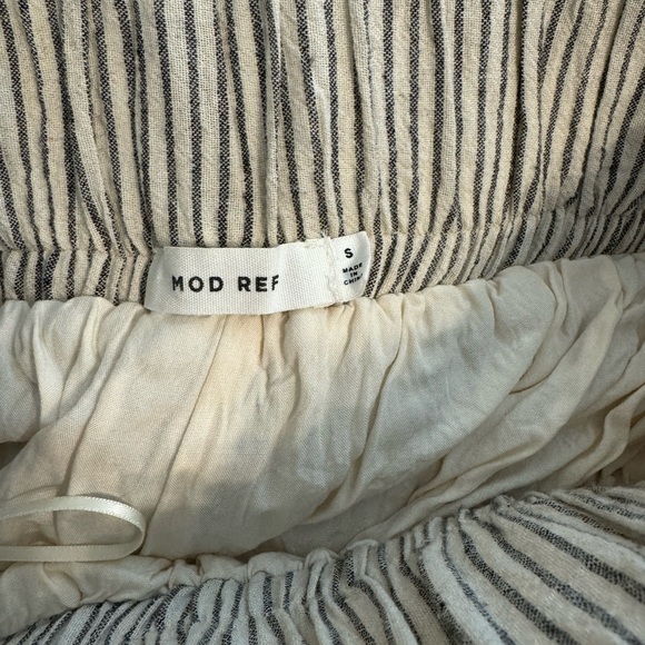 Split leg linen pants - Picture 3 of 3